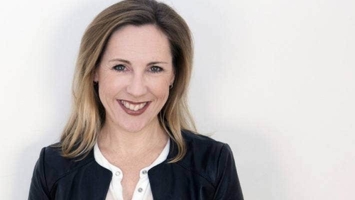 Associate Professor Sarah Hetrick